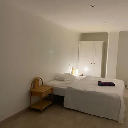 Stunning Sea Views And 3 Bedrooms *